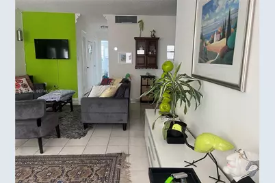 1820 James Ave #4E, Miami Beach, FL 33139 - Photo 3