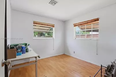 5320 NE 8th Ave, Deerfield Beach, FL 33064 - Photo 13