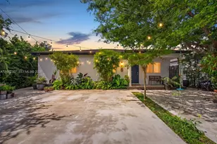 12310 SW 216th St, Miami, FL 33170 - Photo 5