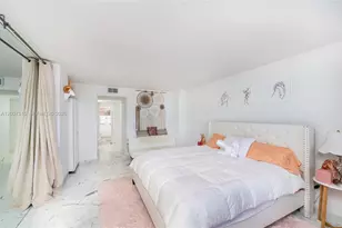 2301 S Ocean Dr, Hollywood, FL 33019 - Photo 17