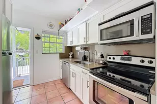 9280 Bay Harbor Terrace, Bay Harbor Islands, FL 33154 - Photo 23