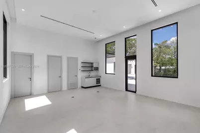 6290 Chapman Field Dr, Pinecrest, FL 33156 - Photo 35