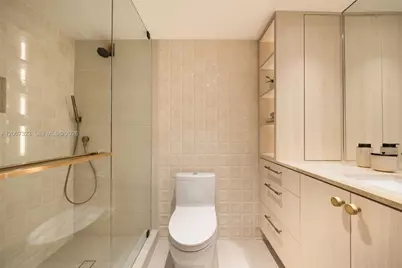 2301 Collins Ave #526, Miami Beach, FL 33139 - Photo 15