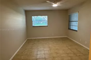 12501 SW 14th St, Pembroke Pines, FL 33027 - Photo 13