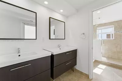 2000 NE 135th St #PH, North Miami, FL 33181 - Photo 17
