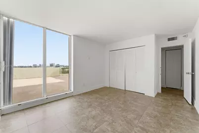 2000 NE 135th St #PH, North Miami, FL 33181 - Photo 23