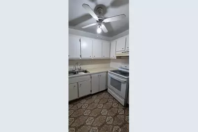 1850 W 56 #2410, Hialeah, FL 33012 - Photo 3