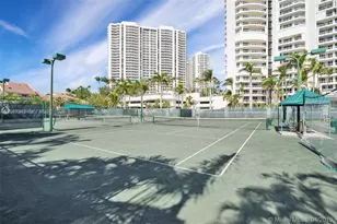 21205 Yacht Club Dr, Aventura, FL 33180 - Photo 51