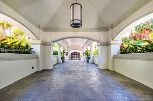 21205 Yacht Club Dr, Aventura, FL 33180 - Photo 43