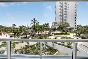 21205 Yacht Club Dr, Aventura, FL 33180 - Photo 19