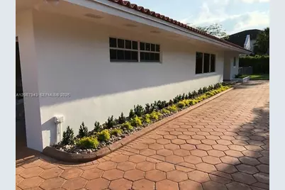 7090 SW 62nd St #0, Miami, FL 33143 - Photo 25