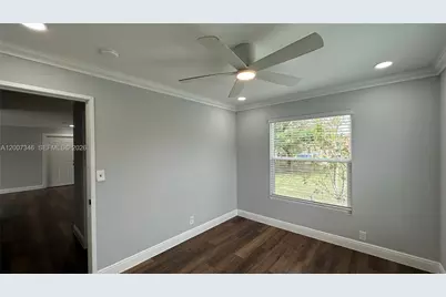 119 SW 8th Ave, Boynton Beach, FL 33435 - Photo 13
