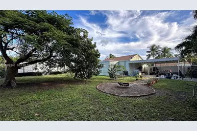 119 SW 8th Ave, Boynton Beach, FL 33435 - Photo 19