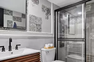 2751 S Ocean Dr, Hollywood, FL 33019 - Photo 37