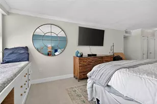 2751 S Ocean Dr, Hollywood, FL 33019 - Photo 23