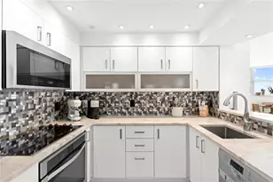 2475 Brickell Ave, Miami, FL 33129 - Photo 51