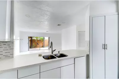 12909 SW 61 Ter #t, Miami, FL 33183 - Photo 1
