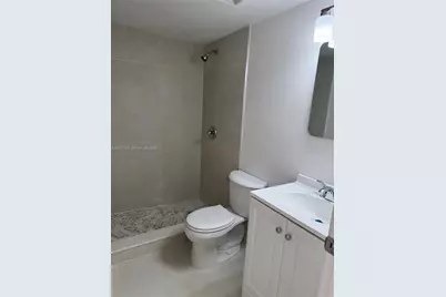 8261 NW 8th St #130, Miami, FL 33126 - Photo 3