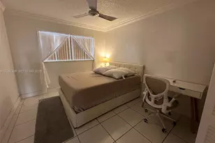 1750 NE 191st St, Miami, FL 33179 - Photo 9