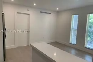 6310 SW 79th St, South Miami, FL 33143 - Photo 3
