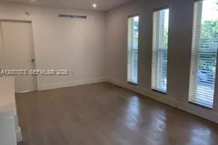6310 SW 79th St, South Miami, FL 33143 - Photo 5
