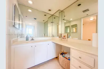4015 W Palm Aire Dr #506, Pompano Beach, FL 33069 - Photo 33