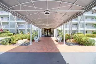 4015 W Palm Aire Dr, Pompano Beach, FL 33069 - Photo 3