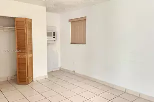 315 SW 10th Ave, Miami, FL 33130 - Photo 7