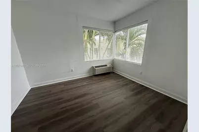 [Address not provided], Miami Beach, FL 33141 - Photo 9
