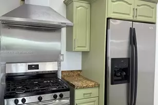 10058 SW 156th Ct, Miami, FL 33196 - Photo 3