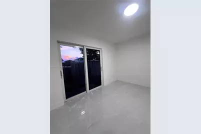 10058 SW 156th Ct, Miami, FL 33196 - Photo 5