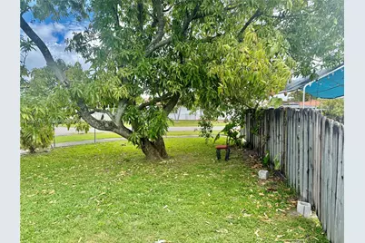 509 SW 78th Ct, Miami, FL 33144 - Photo 9