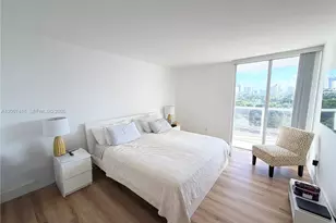 3701 N Country Club Dr, Aventura, FL 33180 - Photo 15