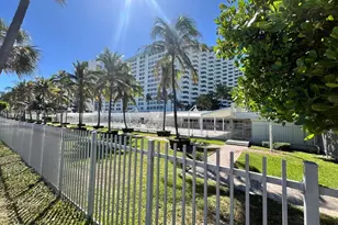 2899 Collins Ave, Miami Beach, FL 33140 - Photo 17