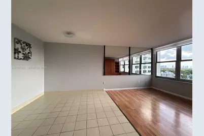 2899 Collins Ave #1040, Miami Beach, FL 33140 - Photo 5