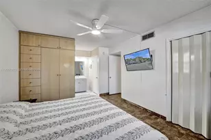 455 Paradise Isle Blvd, Hallandale Beach, FL 33009 - Photo 49