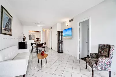 455 Paradise Isle Blvd #104, Hallandale Beach, FL 33009 - Photo 105