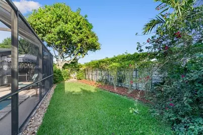 14544 SW 76th St, Miami, FL 33183 - Photo 33