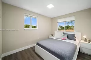 2320 Garfield St, Hollywood, FL 33020 - Photo 9