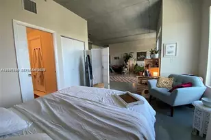 10 SW South River Dr, Miami, FL 33130 - Photo 37
