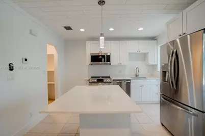 [Address not provided], Pompano Beach, FL 33062 - Photo 9