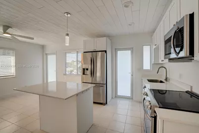 [Address not provided], Pompano Beach, FL 33062 - Photo 13