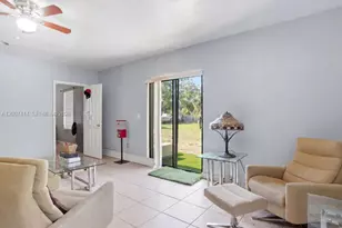 1110 22nd Ave NE, Naples, FL 34120 - Photo 13