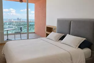 300 South Pointe Dr, Miami Beach, FL 33139 - Photo 13