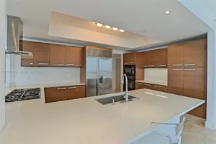 3535 S Ocean Dr, Hollywood, FL 33019 - Photo 17