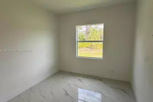 1089 Eisenhower Blvd, Lehigh Acres, FL 33974 - Photo 15