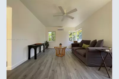 [Address not provided], Fort Lauderdale, FL 33301 - Photo 5