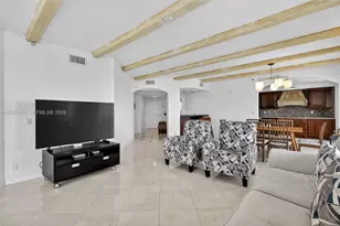 3000 Island Blvd, Aventura, FL 33160 - Photo 9
