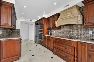 3000 Island Blvd, Aventura, FL 33160 - Photo 15