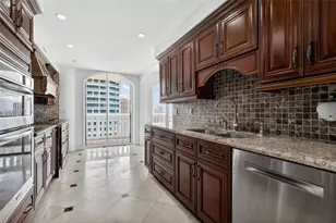 3000 Island Blvd, Aventura, FL 33160 - Photo 19